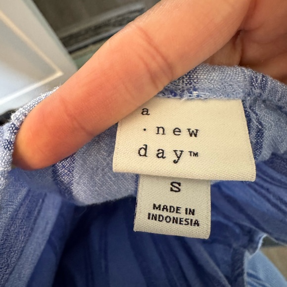 A New Day Blue Pleated Midi Skirt with pockets - Picture 4 of 4